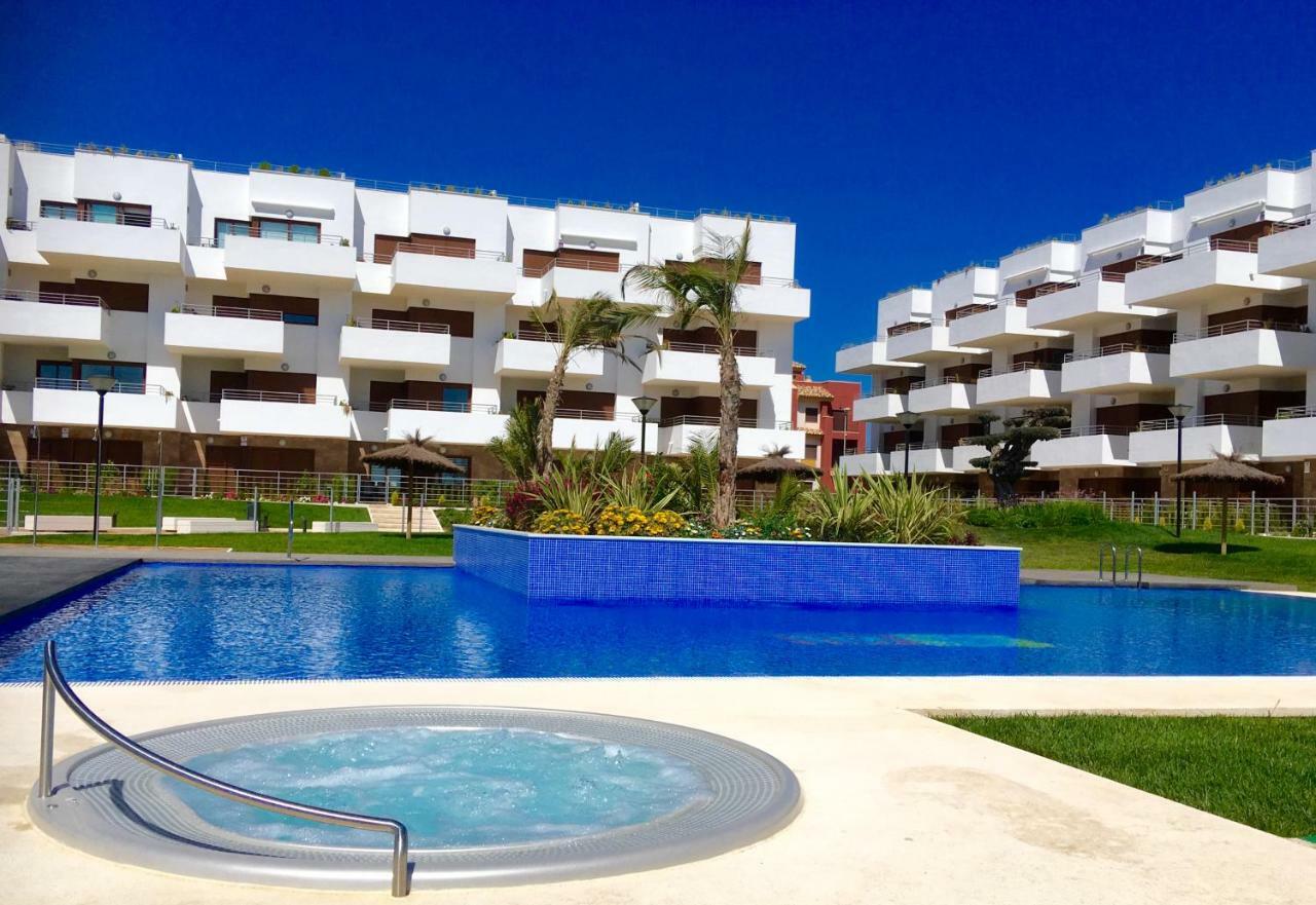 Terrazas De Campoamor Barbara Orihuela Buitenkant foto